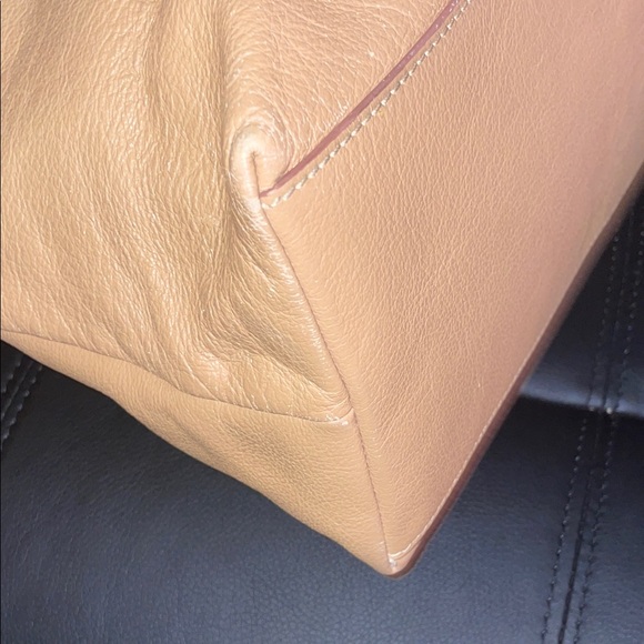 Dooney & Bourke Hobo Saaffiano Tan Leather Women's Bag 16”W x 11”H - Picture 8 of 12